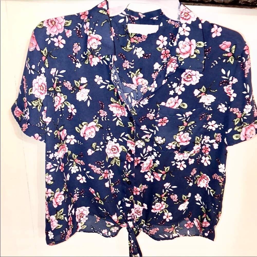 Pink rose vintage blue flowered tie knot blouse